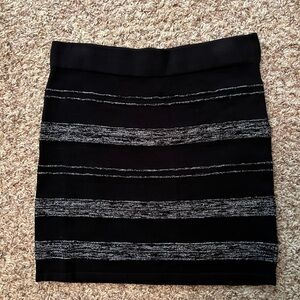 Rock & Republic Black and Silver Pencil Skirt